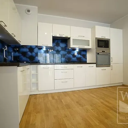 Big - Old Town - 3 - Private Parking * Вроцлав